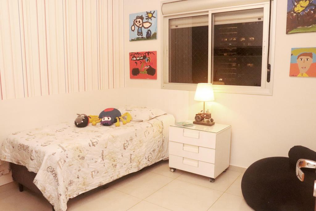 Apartamento à venda com 3 quartos, 110m² - Foto 27