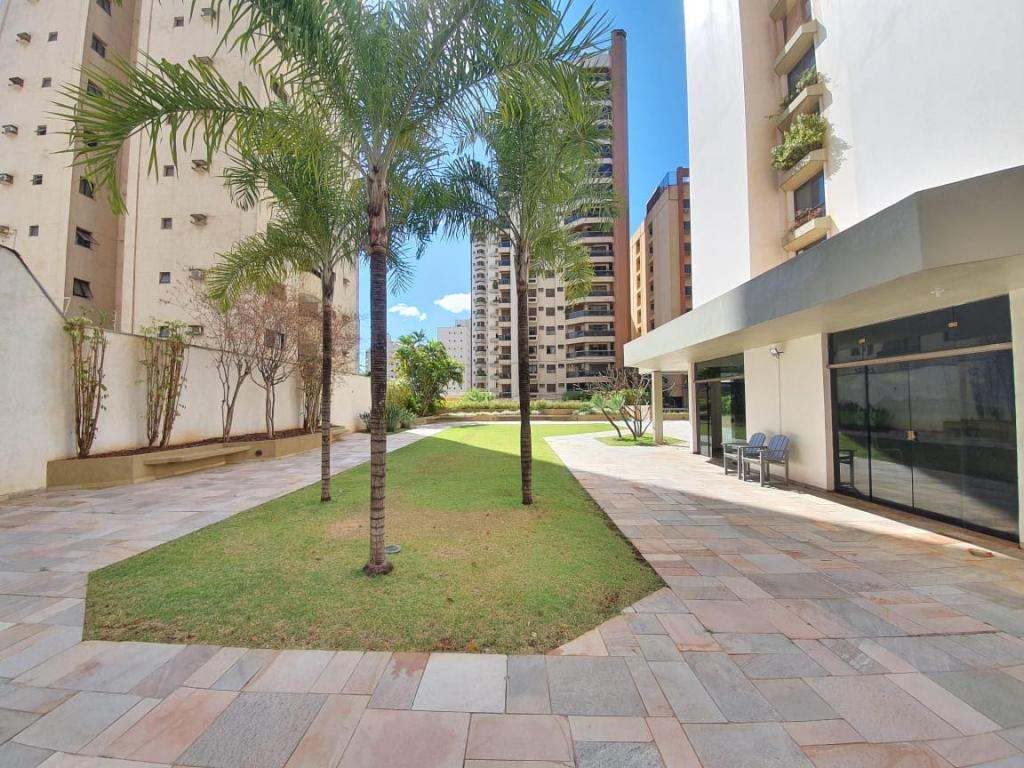 Apartamento à venda com 4 quartos, 360m² - Foto 3