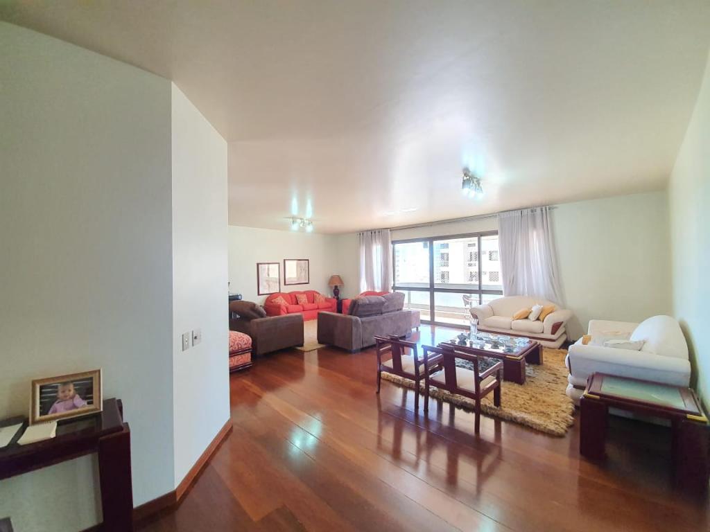 Apartamento à venda com 4 quartos, 360m² - Foto 21