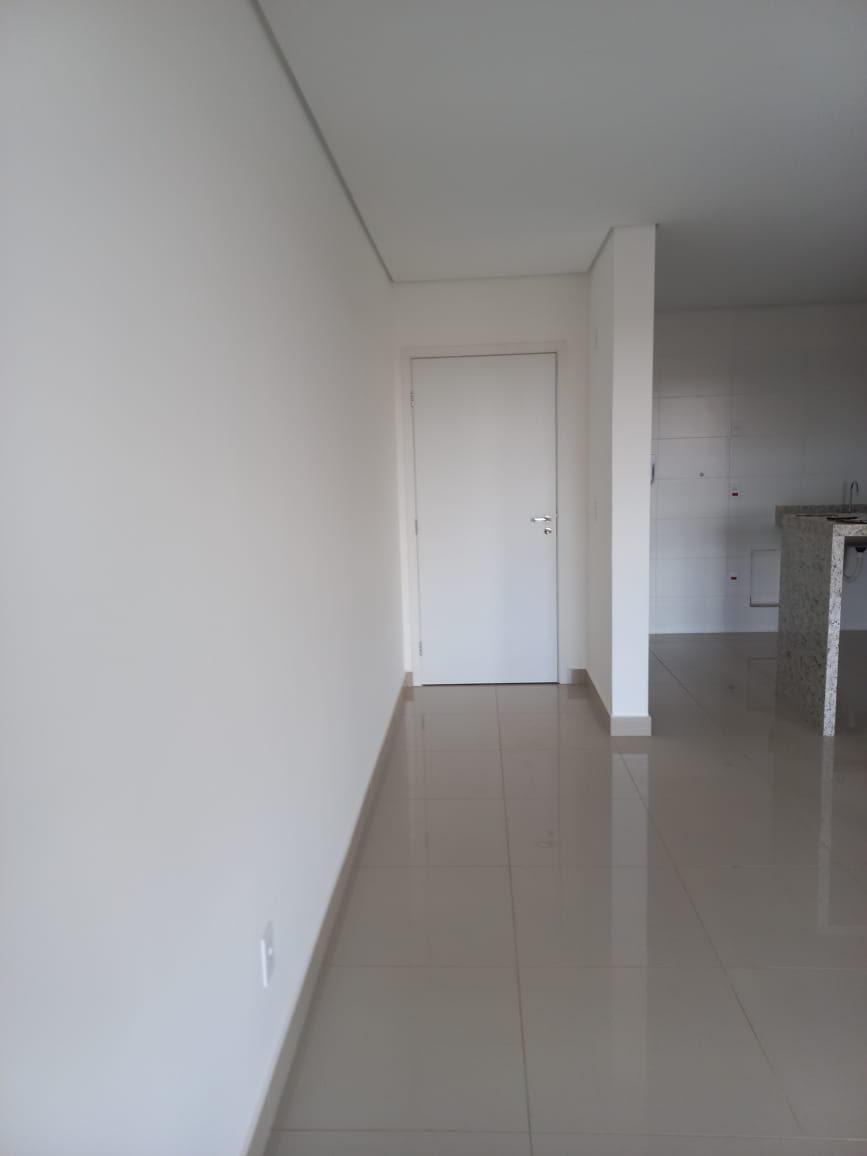 Apartamento à venda com 2 quartos, 110m² - Foto 10