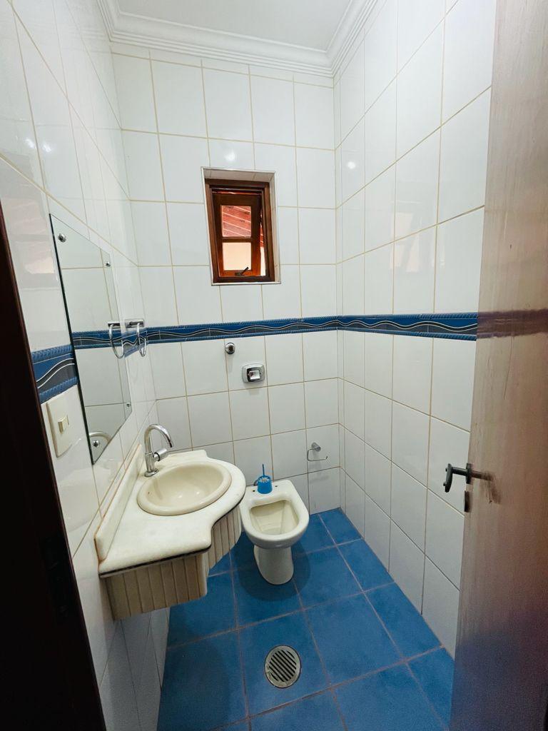 Casa de Condomínio à venda com 3 quartos, 244m² - Foto 37