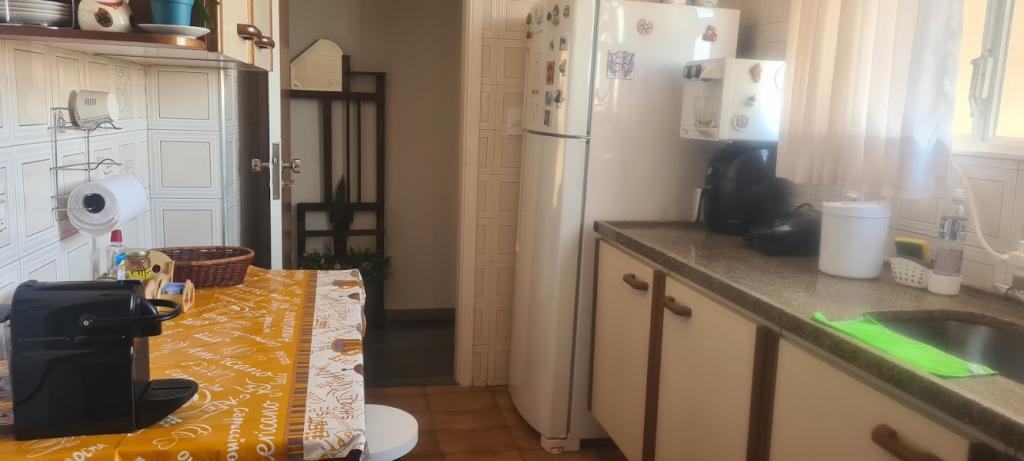 Apartamento à venda com 2 quartos, 86m² - Foto 30