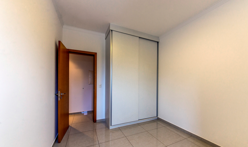 Apartamento à venda com 3 quartos, 122m² - Foto 9