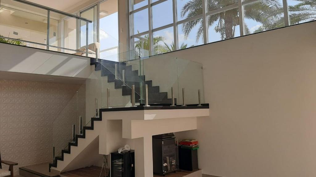 Casa de Condomínio à venda com 4 quartos, 418m² - Foto 8