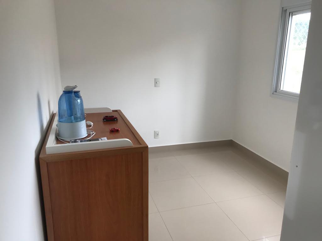 Apartamento à venda com 3 quartos, 131m² - Foto 8