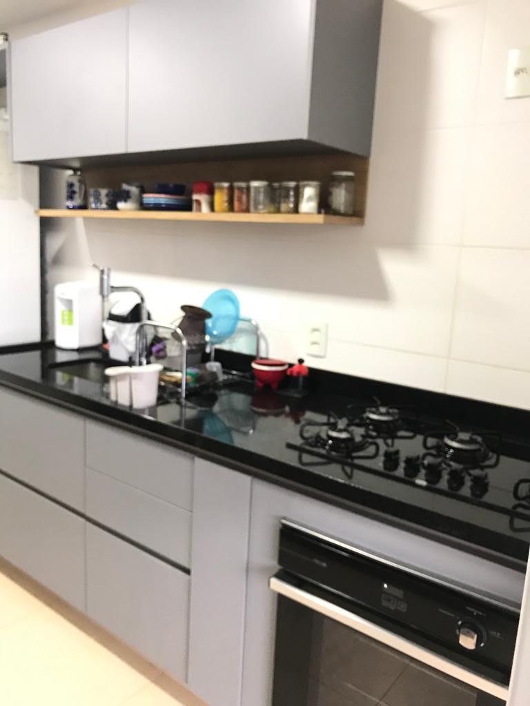 Apartamento à venda com 3 quartos, 131m² - Foto 30