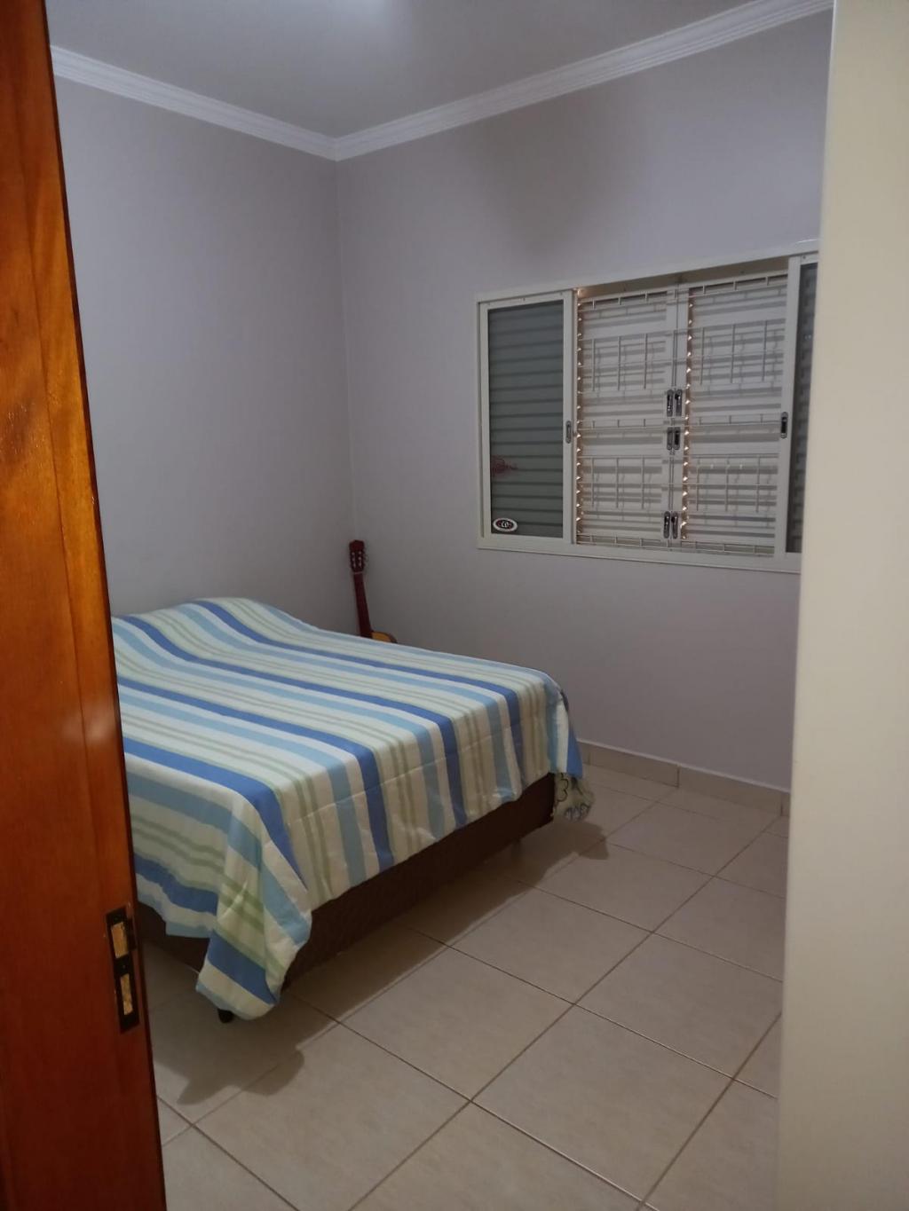 Casa à venda com 3 quartos, 210m² - Foto 15