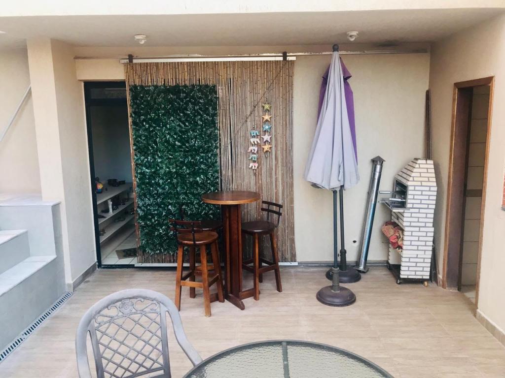 Apartamento à venda com 2 quartos, 160m² - Foto 2