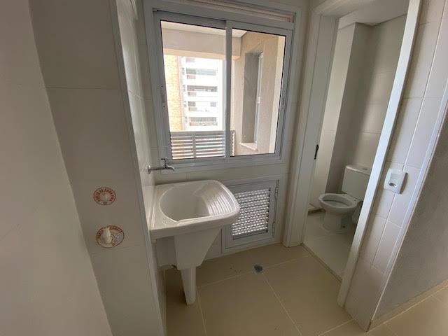 Apartamento à venda com 3 quartos, 127m² - Foto 10