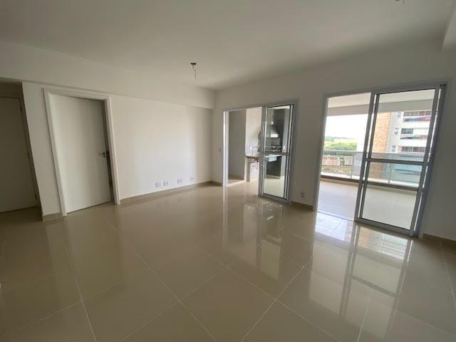 Apartamento à venda com 3 quartos, 127m² - Foto 18