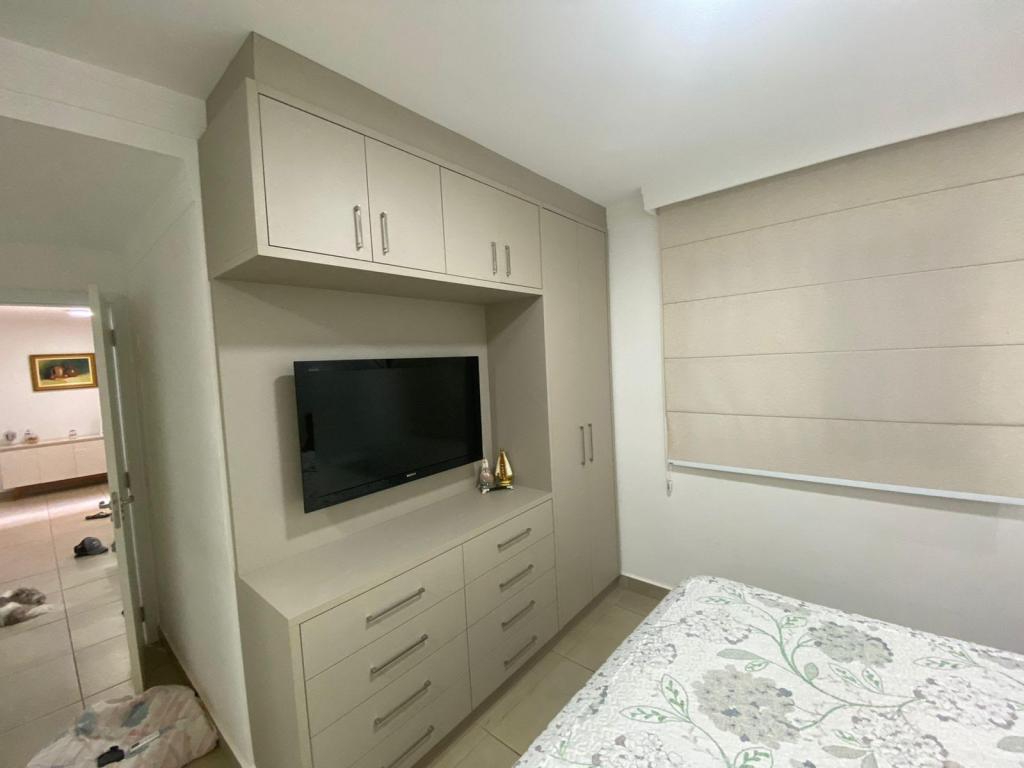 Apartamento à venda com 2 quartos, 74m² - Foto 3