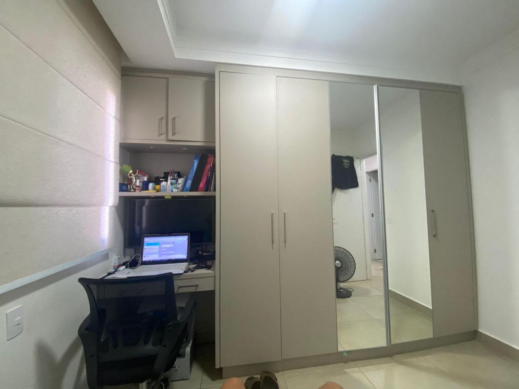 Apartamento à venda com 2 quartos, 74m² - Foto 4