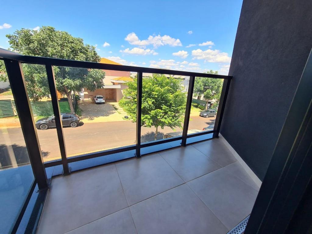 Casa de Condomínio à venda com 4 quartos, 400m² - Foto 3