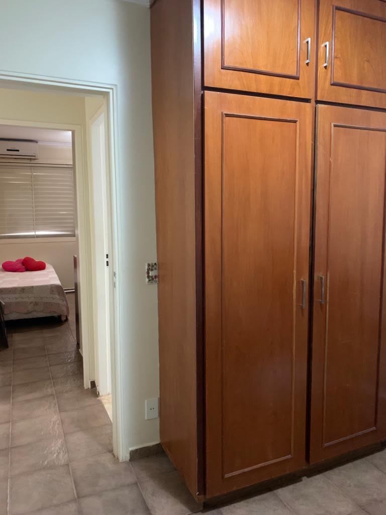 Apartamento à venda com 2 quartos, 72m² - Foto 2