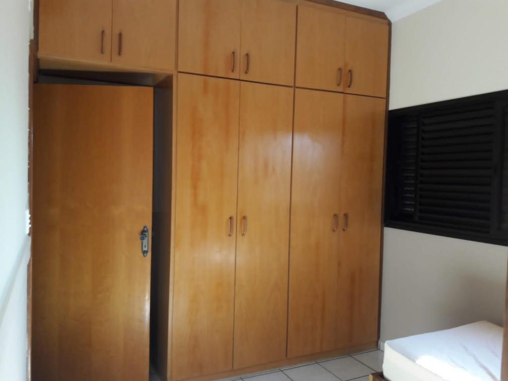 Apartamento à venda com 2 quartos, 104m² - Foto 2