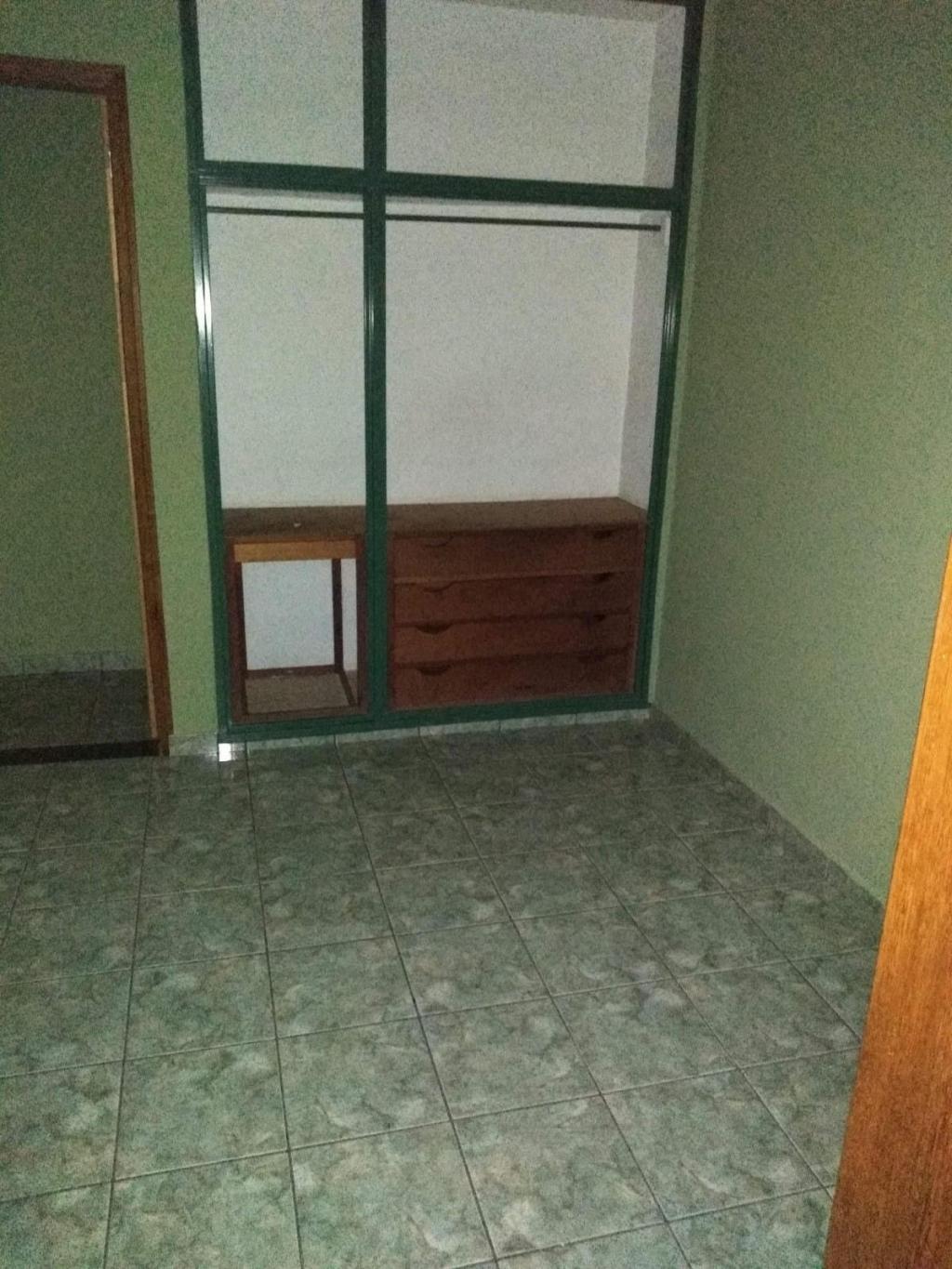 Casa à venda com 4 quartos, 80m² - Foto 17