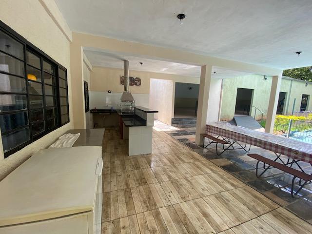 Fazenda à venda com 5 quartos, 750m² - Foto 24