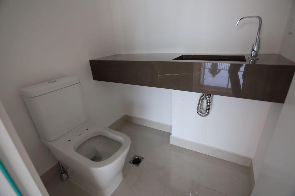 Apartamento à venda com 3 quartos, 158m² - Foto 19