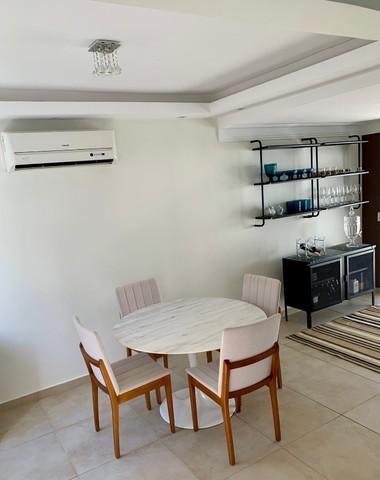 Casa de Condomínio à venda com 3 quartos, 162m² - Foto 1