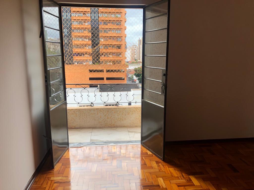 Apartamento à venda com 3 quartos, 126m² - Foto 5