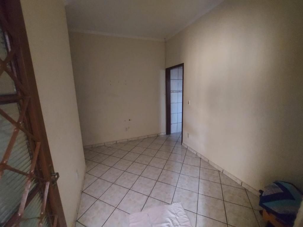 Casa à venda com 2 quartos, 175m² - Foto 9