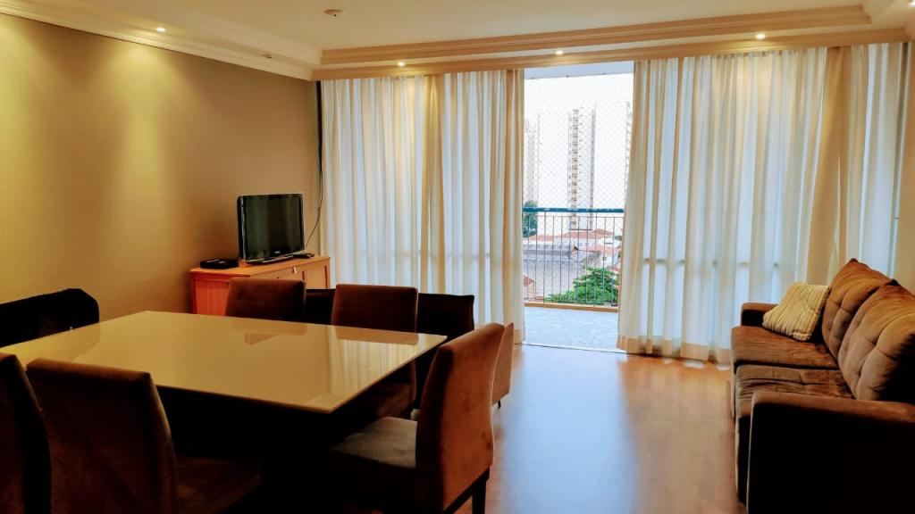 Apartamento à venda com 3 quartos, 161m² - Foto 1