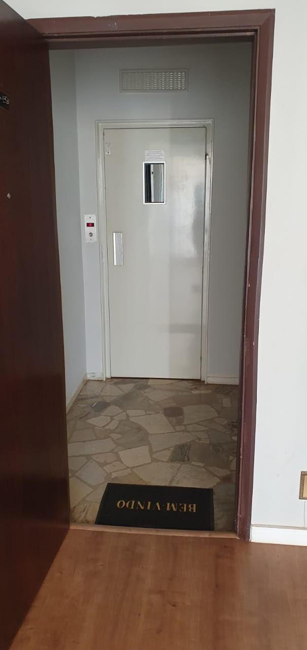 Apartamento à venda com 3 quartos, 161m² - Foto 26