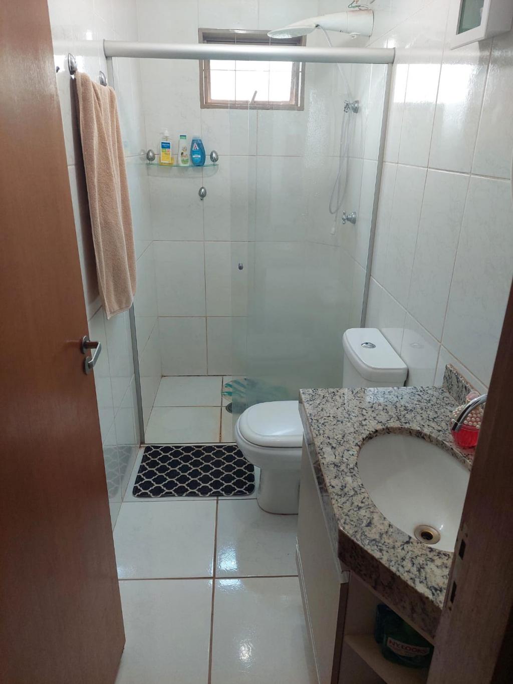 Apartamento à venda com 2 quartos, 70m² - Foto 3