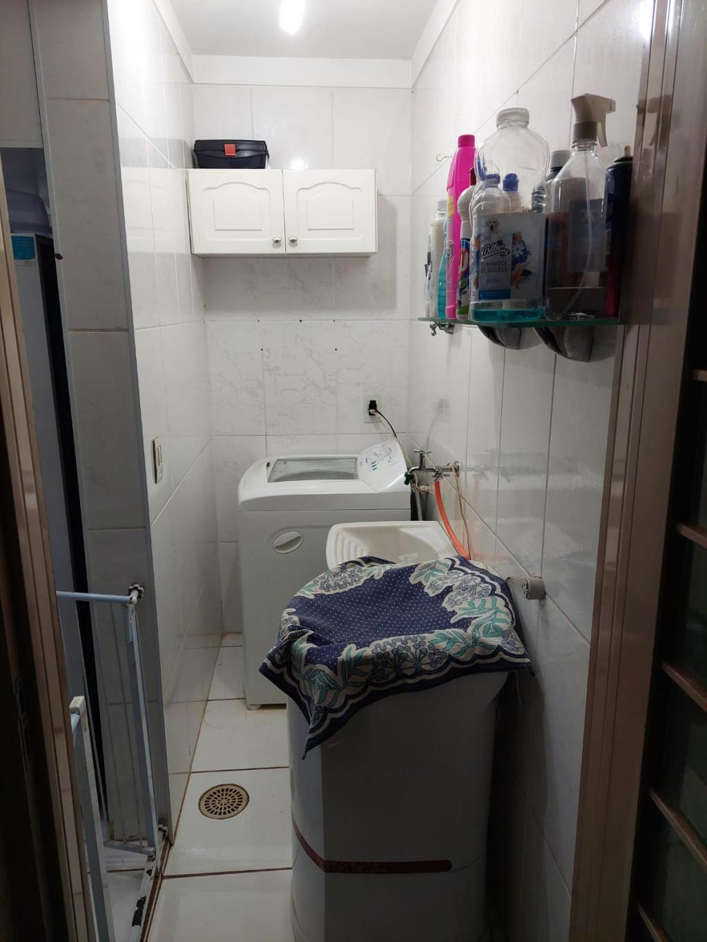 Apartamento à venda com 2 quartos, 70m² - Foto 8