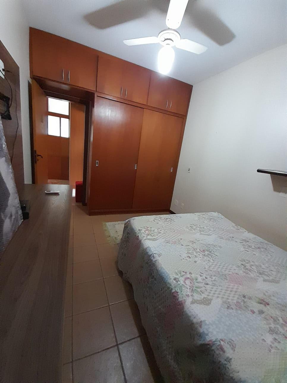 Casa de Condomínio à venda com 4 quartos, 361m² - Foto 19