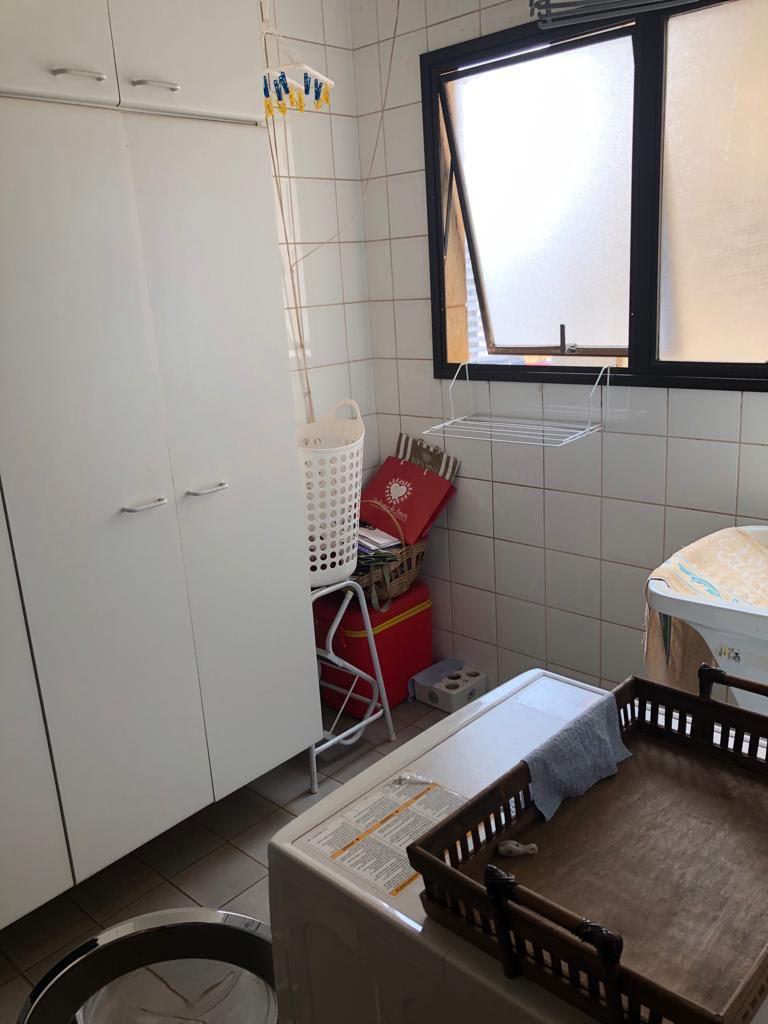 Apartamento à venda com 3 quartos, 103m² - Foto 4