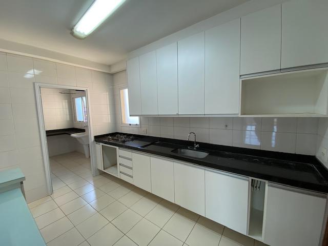 Apartamento à venda com 4 quartos, 128m² - Foto 11