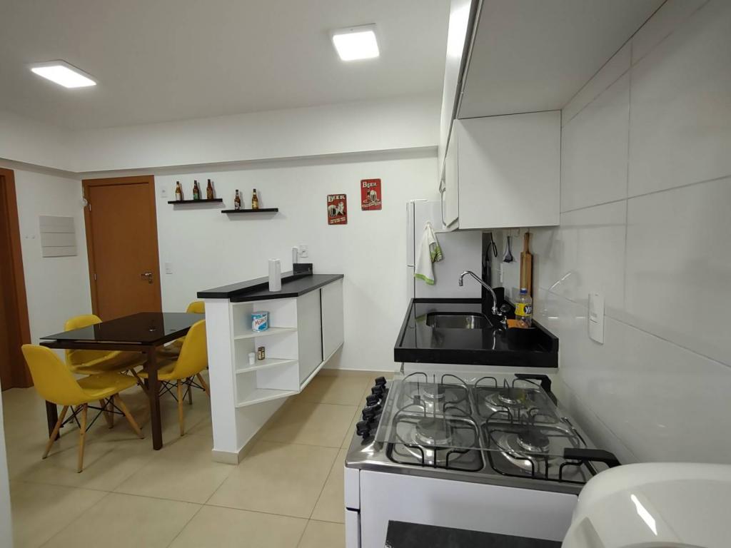 Apartamento à venda com 1 quarto, 45m² - Foto 3