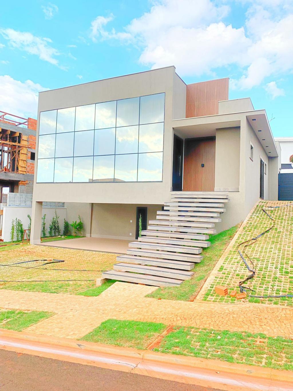 Casa de Condomínio à venda com 3 quartos, 327m² - Foto 1