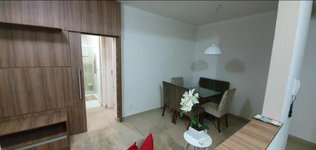 Apartamento à venda com 2 quartos, 45m² - Foto 2