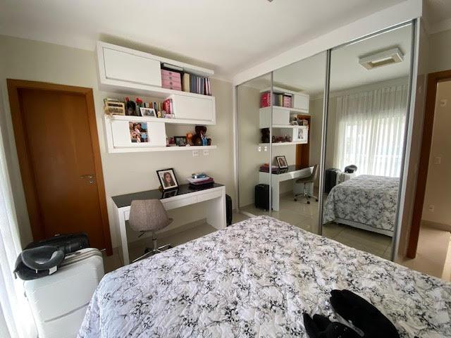 Apartamento à venda com 3 quartos, 264m² - Foto 15