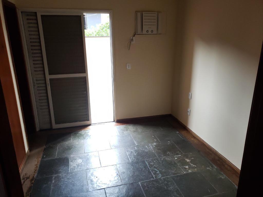 Apartamento à venda com 2 quartos, 82m² - Foto 5