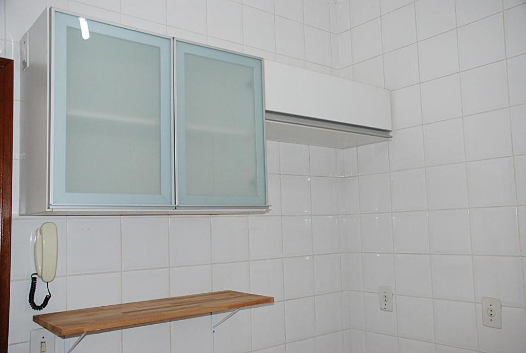 Apartamento à venda com 2 quartos, 55m² - Foto 14