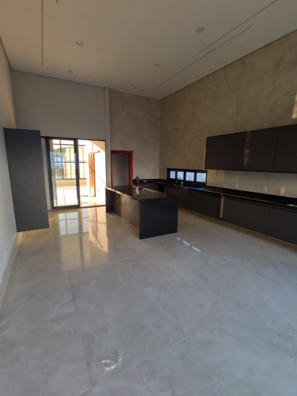 Casa de Condomínio à venda com 3 quartos, 327m² - Foto 13