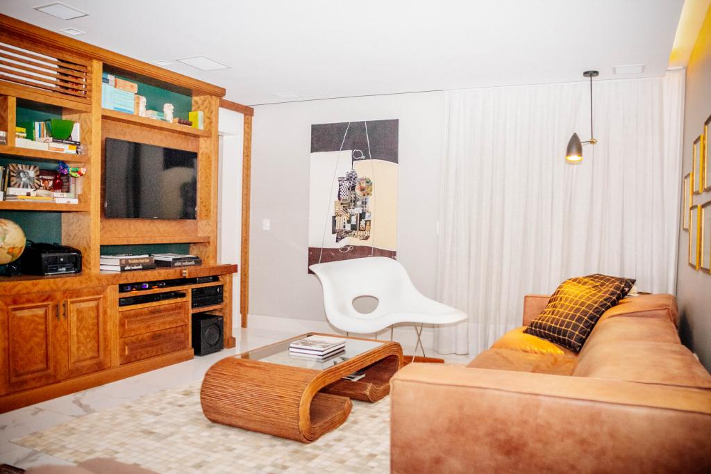 Apartamento à venda com 3 quartos, 278m² - Foto 9