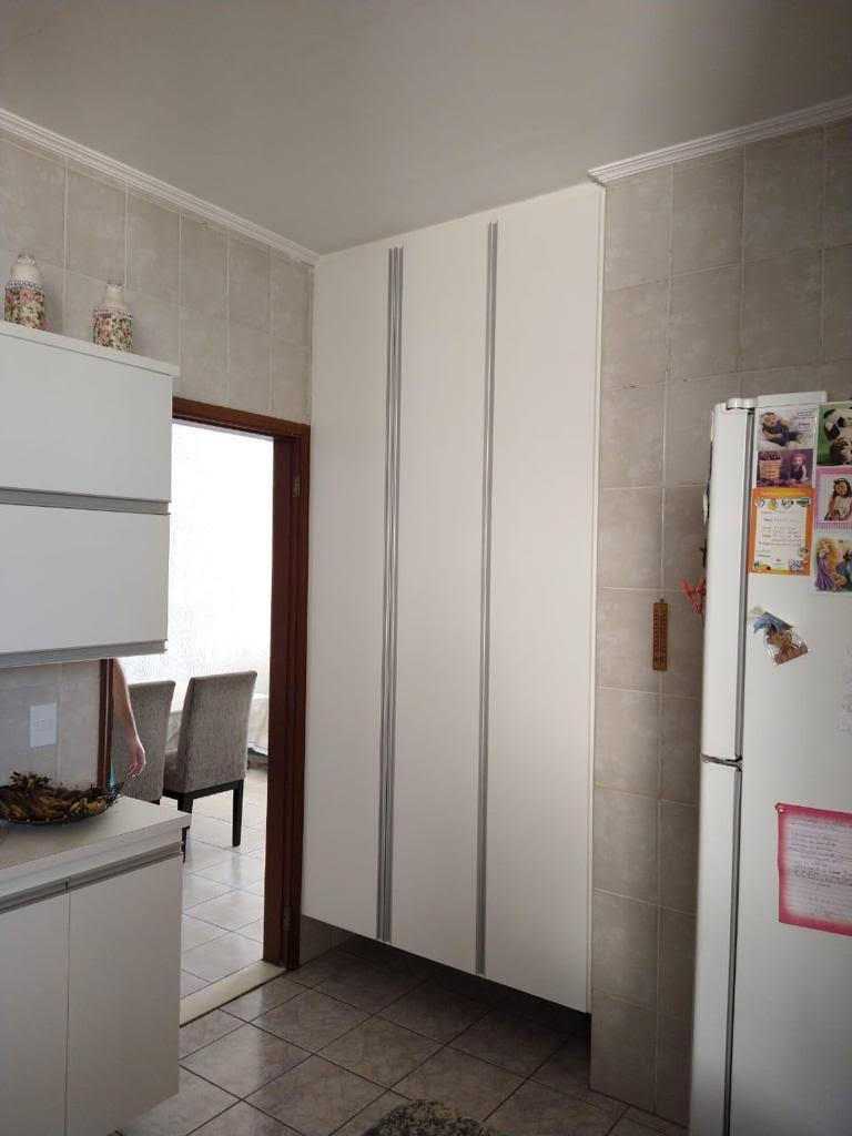 Apartamento à venda com 3 quartos, 99m² - Foto 20