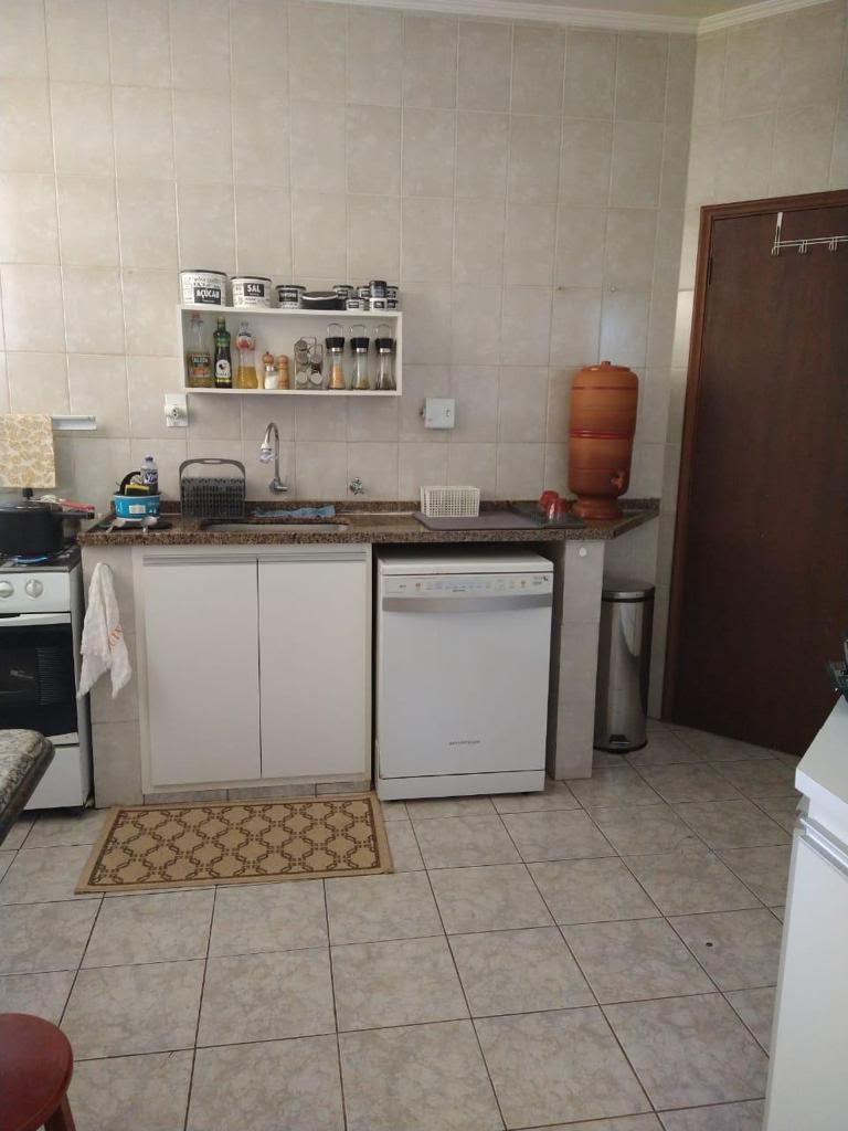 Apartamento à venda com 3 quartos, 99m² - Foto 26