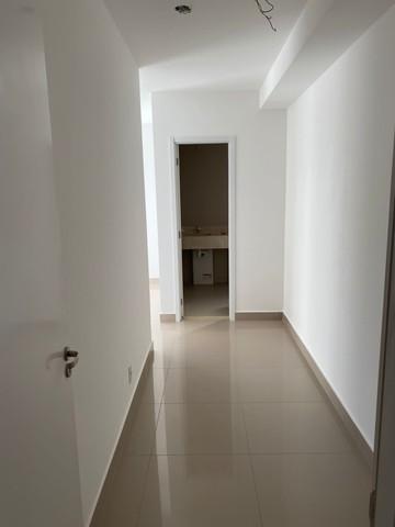 Apartamento à venda com 3 quartos, 131m² - Foto 5