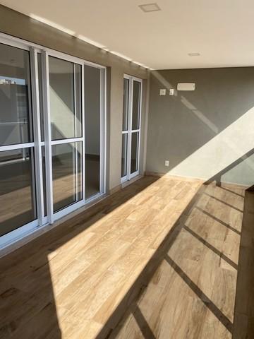 Apartamento à venda com 3 quartos, 131m² - Foto 8