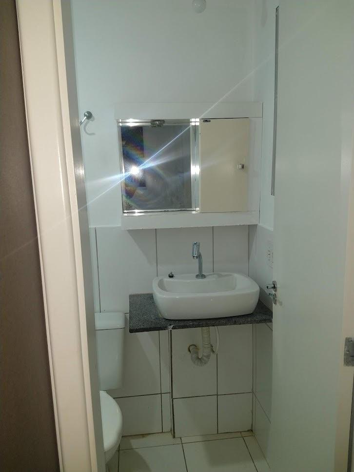 Apartamento à venda com 2 quartos, 56m² - Foto 2