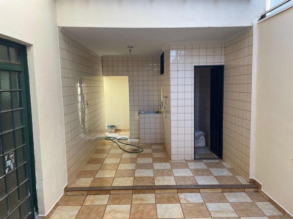 Casa à venda com 4 quartos, 255m² - Foto 16