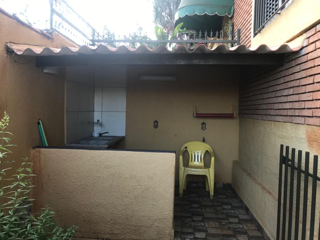 Casa à venda com 3 quartos, 130m² - Foto 14