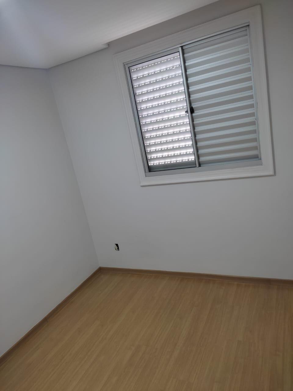 Apartamento à venda com 2 quartos, 45m² - Foto 2