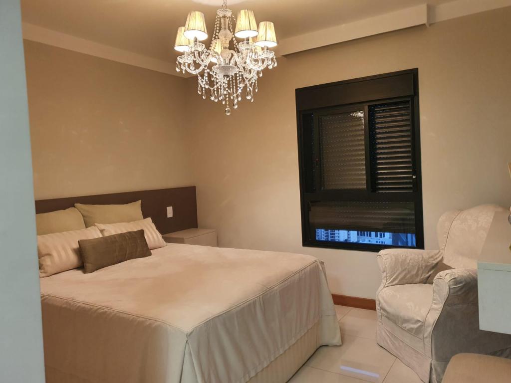 Apartamento à venda com 3 quartos, 160m² - Foto 5