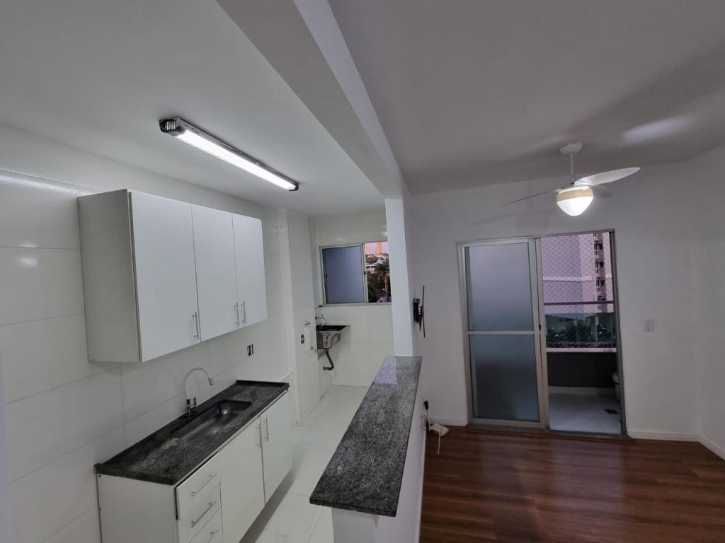 Apartamento à venda com 2 quartos, 56m² - Foto 28